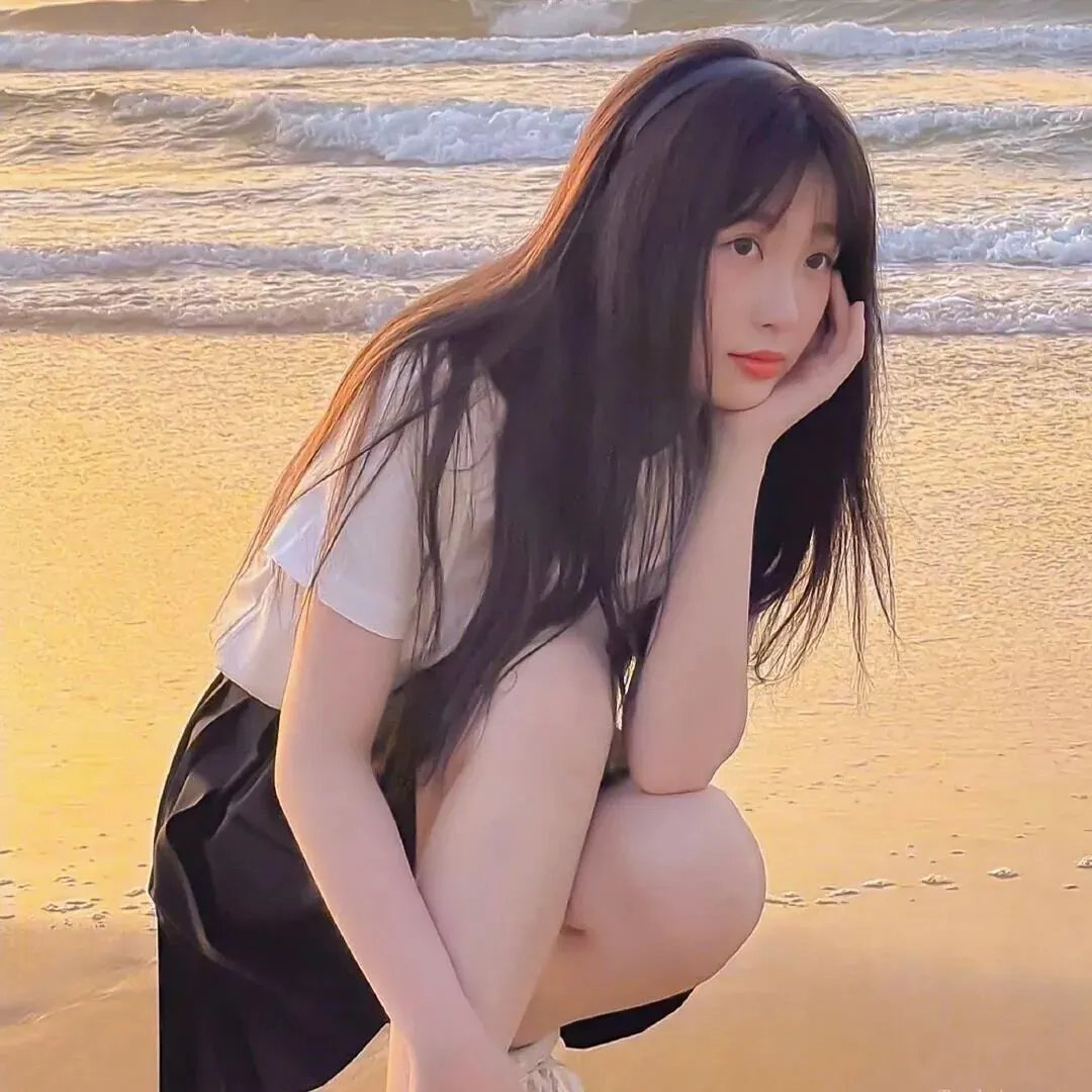 女大学生